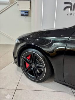 
										Mercedes-benz Classe A 45 S AMG 421 ch 4Matic+ 8G-DCT Speedshift AMG full									