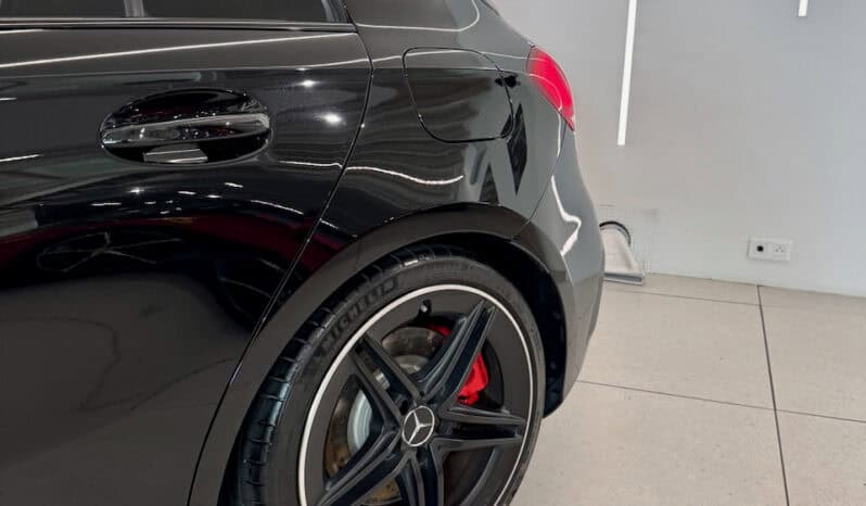 
								Mercedes-benz Classe A 45 S AMG 421 ch 4Matic+ 8G-DCT Speedshift AMG full									