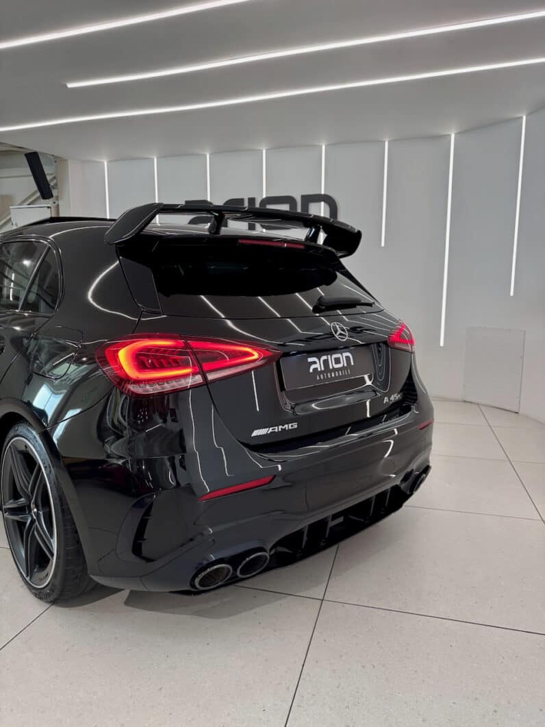 
								Mercedes-benz Classe A 45 S AMG 421 ch 4Matic+ 8G-DCT Speedshift AMG full									