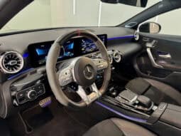 
										Mercedes-benz Classe A 45 S AMG 421 ch 4Matic+ 8G-DCT Speedshift AMG full									