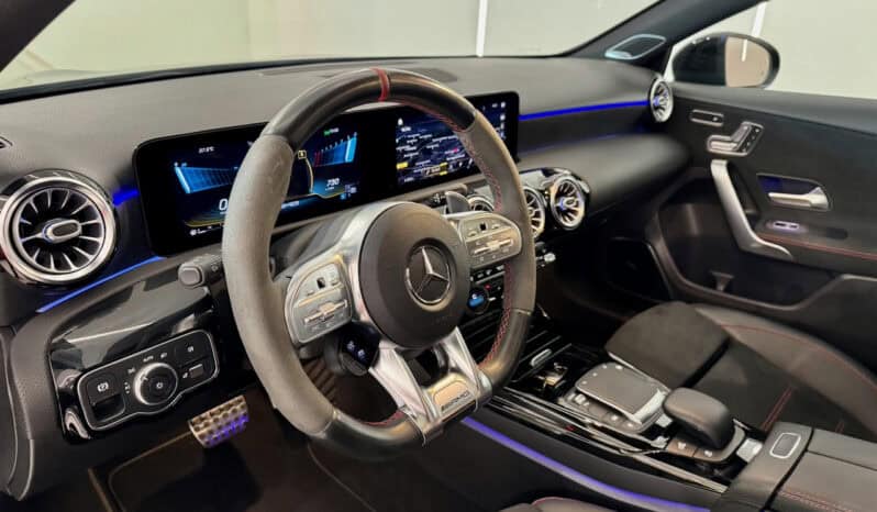 
								Mercedes-benz Classe A 45 S AMG 421 ch 4Matic+ 8G-DCT Speedshift AMG full									