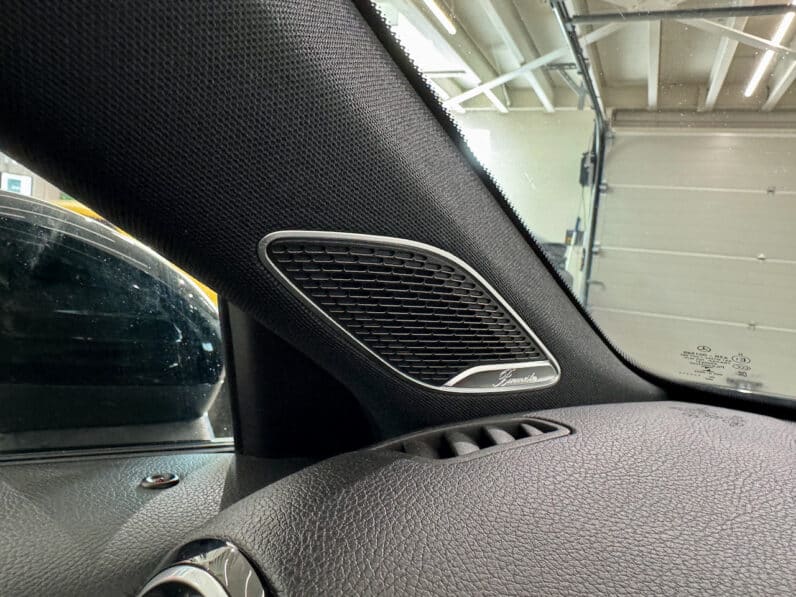 
								Mercedes-benz Classe A 45 S AMG 421 ch 4Matic+ 8G-DCT Speedshift AMG full									