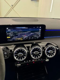 
										Mercedes-benz Classe A 45 S AMG 421 ch 4Matic+ 8G-DCT Speedshift AMG full									