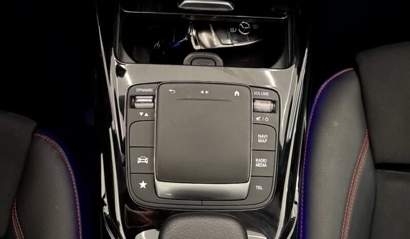 
								Mercedes-benz Classe A 45 S AMG 421 ch 4Matic+ 8G-DCT Speedshift AMG full									