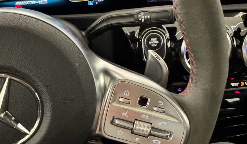 
								Mercedes-benz Classe A 45 S AMG 421 ch 4Matic+ 8G-DCT Speedshift AMG full									