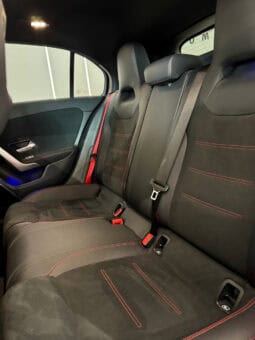 
										Mercedes-benz Classe A 45 S AMG 421 ch 4Matic+ 8G-DCT Speedshift AMG full									