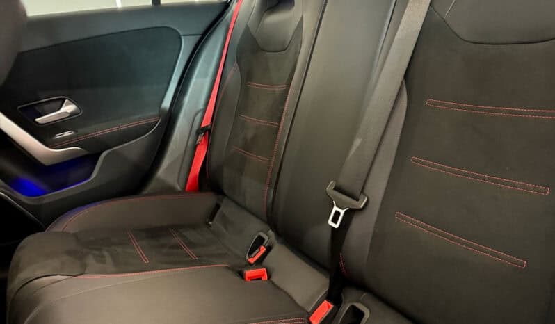 
								Mercedes-benz Classe A 45 S AMG 421 ch 4Matic+ 8G-DCT Speedshift AMG full									
