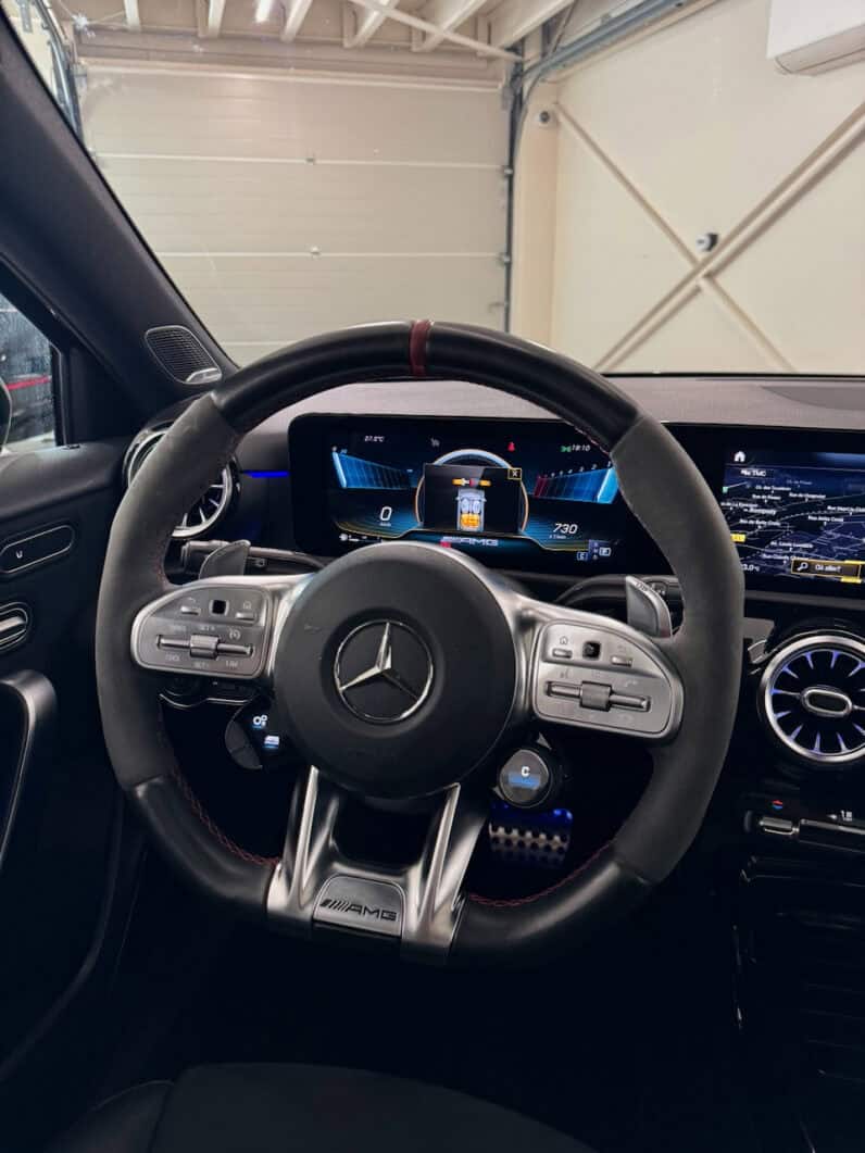 
								Mercedes-benz Classe A 45 S AMG 421 ch 4Matic+ 8G-DCT Speedshift AMG full									