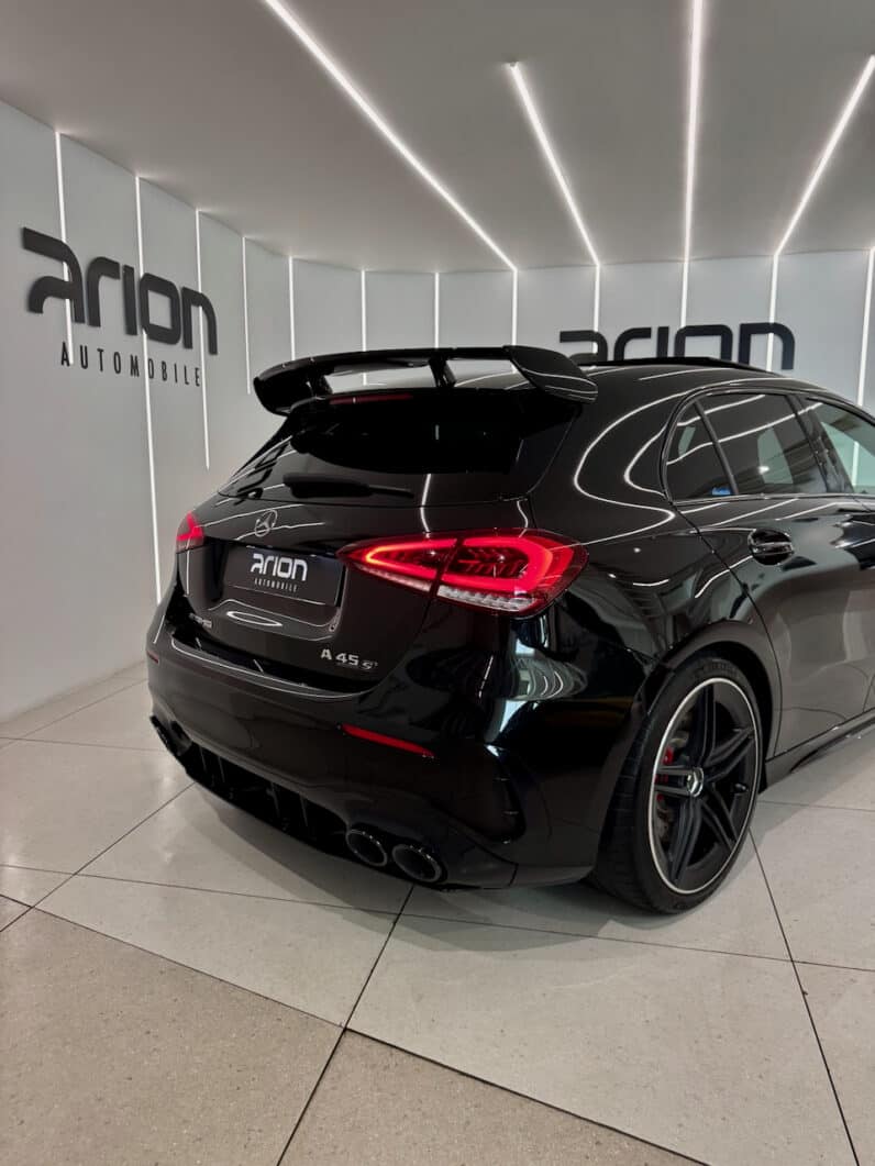 
								Mercedes-benz Classe A 45 S AMG 421 ch 4Matic+ 8G-DCT Speedshift AMG full									