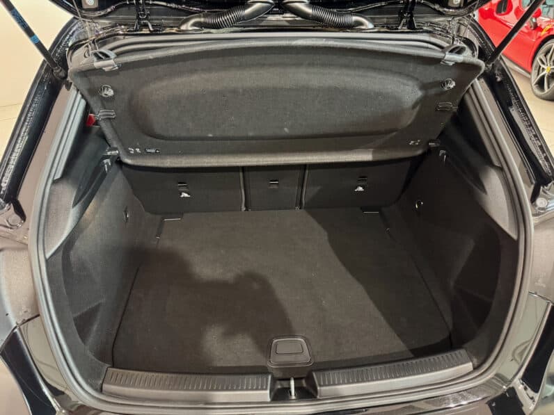 
								Mercedes-benz Classe A 45 S AMG 421 ch 4Matic+ 8G-DCT Speedshift AMG full									