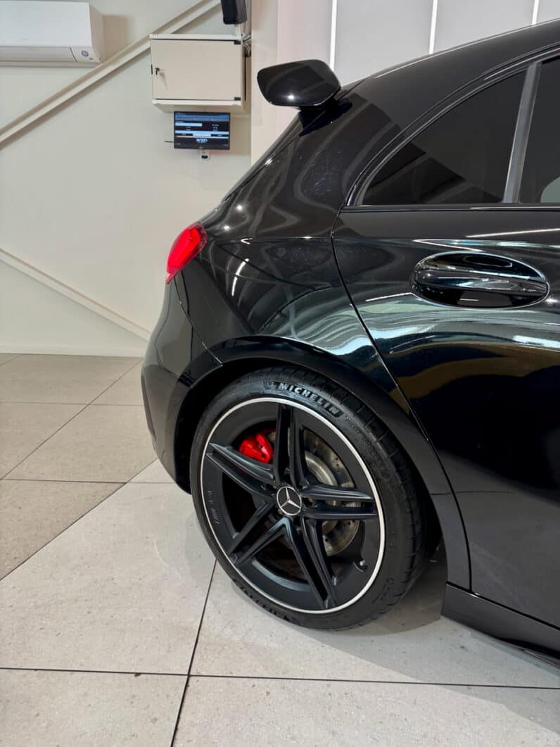 
								Mercedes-benz Classe A 45 S AMG 421 ch 4Matic+ 8G-DCT Speedshift AMG full									