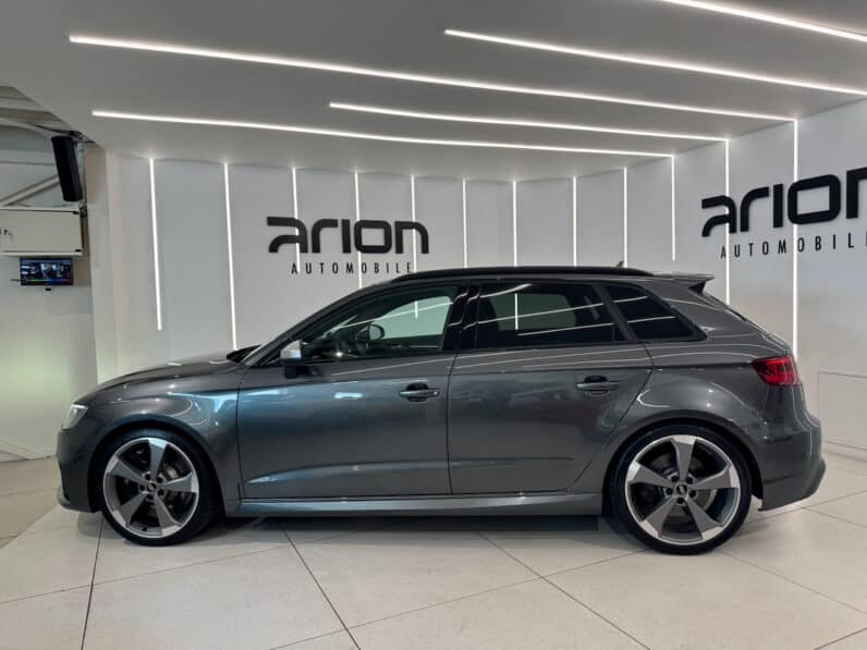 
								AUDI RS3 Sportback 2.5 TFSi Quattro S-Tronic 367 cv full									