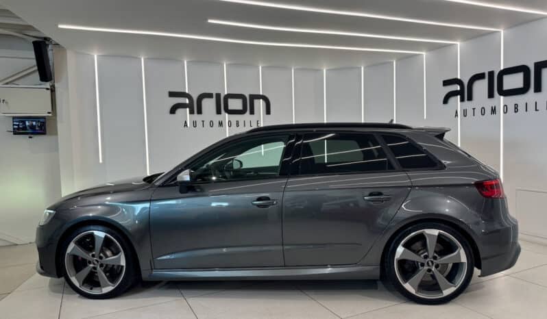 
								AUDI RS3 Sportback 2.5 TFSi Quattro S-Tronic 367 cv full									