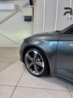 
										AUDI RS3 Sportback 2.5 TFSi Quattro S-Tronic 367 cv full									
