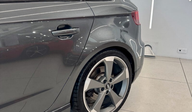 
								AUDI RS3 Sportback 2.5 TFSi Quattro S-Tronic 367 cv full									