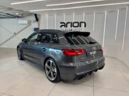 
										AUDI RS3 Sportback 2.5 TFSi Quattro S-Tronic 367 cv full									