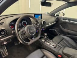 
										AUDI RS3 Sportback 2.5 TFSi Quattro S-Tronic 367 cv full									