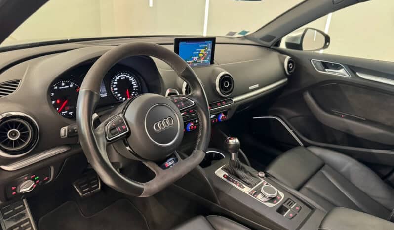 
								AUDI RS3 Sportback 2.5 TFSi Quattro S-Tronic 367 cv full									