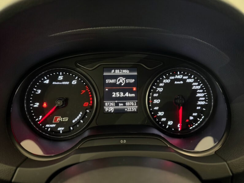 
								AUDI RS3 Sportback 2.5 TFSi Quattro S-Tronic 367 cv full									
