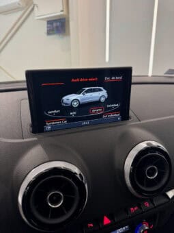 
										AUDI RS3 Sportback 2.5 TFSi Quattro S-Tronic 367 cv full									