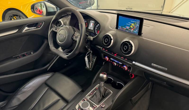 
								AUDI RS3 Sportback 2.5 TFSi Quattro S-Tronic 367 cv full									