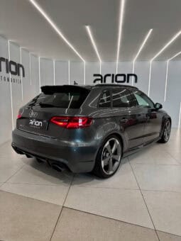 
										AUDI RS3 Sportback 2.5 TFSi Quattro S-Tronic 367 cv full									