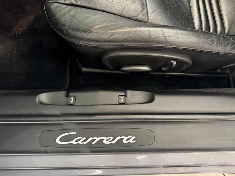 
								PORSCHE 911 996 Cabriolet Carrera 3.6 i 320 cv BVM6 full									