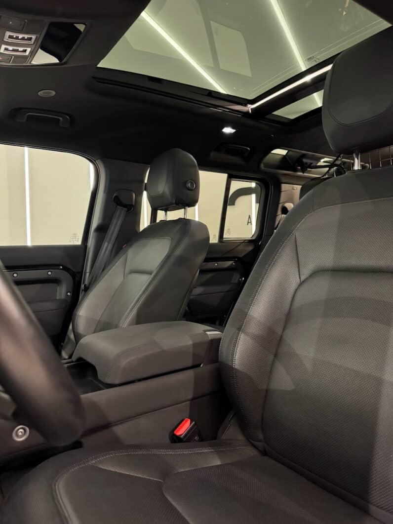 
								LAND ROVER Defender II 110 P400e 2.0 Ti 404 PHEV 4WD 300 cv XDYNAMIC PACK URBAN full									