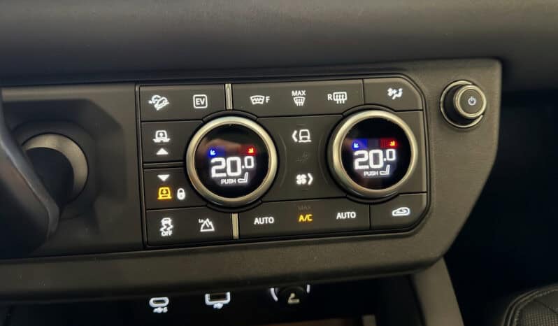 
								LAND ROVER Defender II 110 P400e 2.0 Ti 404 PHEV 4WD 300 cv XDYNAMIC PACK URBAN full									