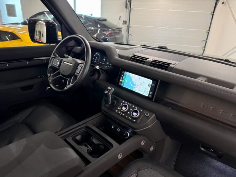 
								LAND ROVER Defender II 110 P400e 2.0 Ti 404 PHEV 4WD 300 cv XDYNAMIC PACK URBAN full									