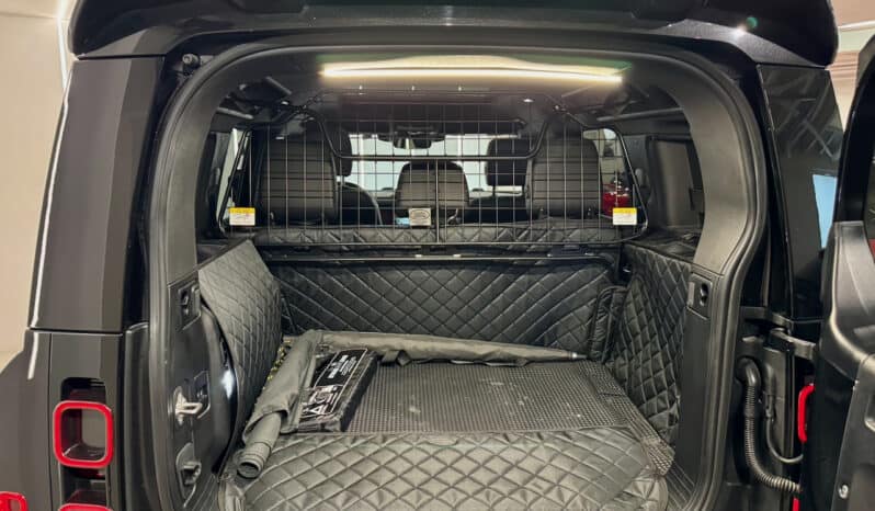 
								LAND ROVER Defender II 110 P400e 2.0 Ti 404 PHEV 4WD 300 cv XDYNAMIC PACK URBAN full									