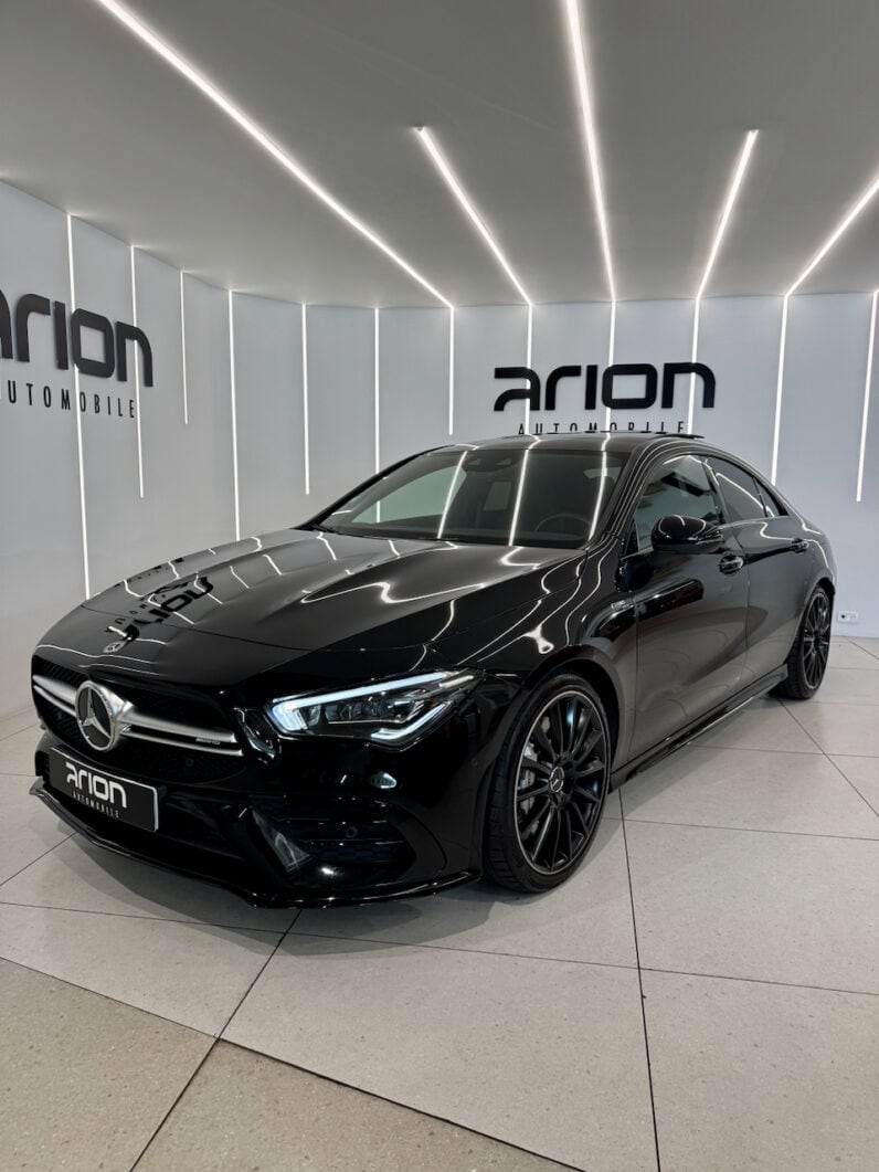 
								MERCEDES CLA 35 AMG Coupé 2.0 i 4MATIC 7G-DCT 306 cv full									