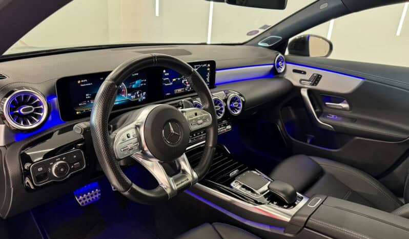 
								MERCEDES CLA 35 AMG Coupé 2.0 i 4MATIC 7G-DCT 306 cv full									