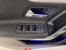 
										MERCEDES CLA 35 AMG Coupé 2.0 i 4MATIC 7G-DCT 306 cv full									