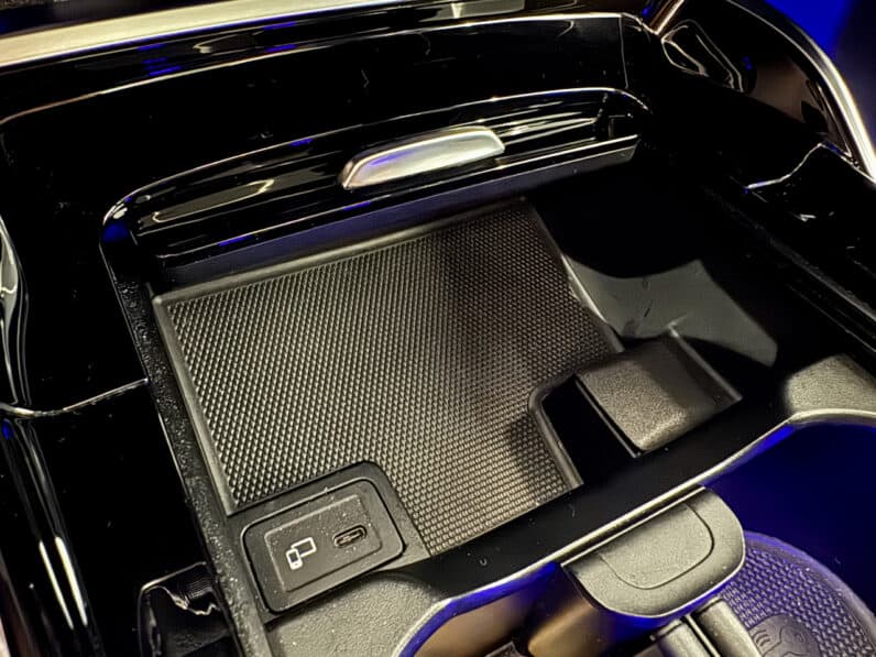 
								MERCEDES CLA 35 AMG Coupé 2.0 i 4MATIC 7G-DCT 306 cv full									