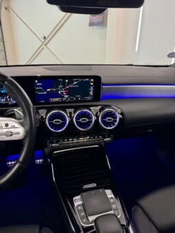 
										MERCEDES CLA 35 AMG Coupé 2.0 i 4MATIC 7G-DCT 306 cv full									