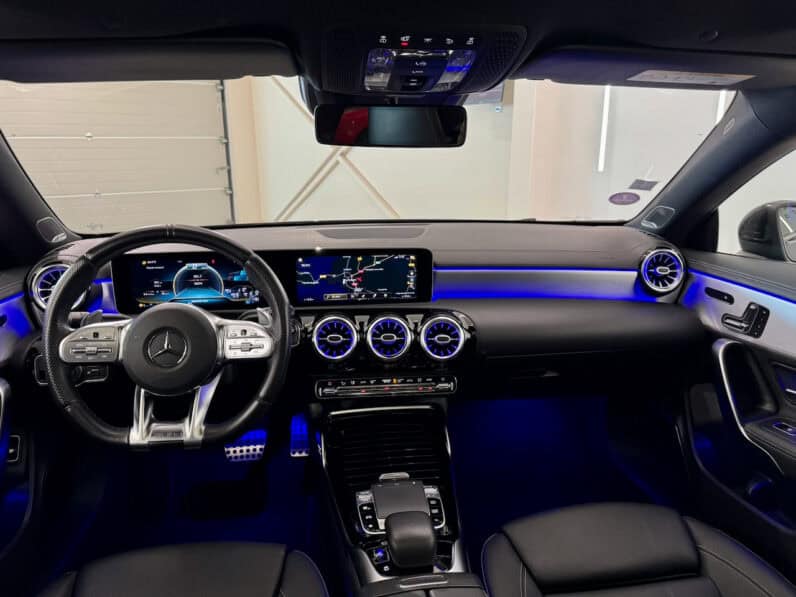 
								MERCEDES CLA 35 AMG Coupé 2.0 i 4MATIC 7G-DCT 306 cv full									