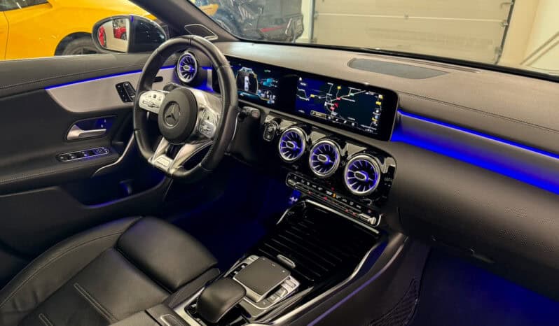 
								MERCEDES CLA 35 AMG Coupé 2.0 i 4MATIC 7G-DCT 306 cv full									
