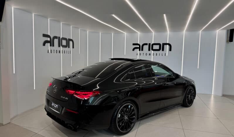 
								MERCEDES CLA 35 AMG Coupé 2.0 i 4MATIC 7G-DCT 306 cv full									