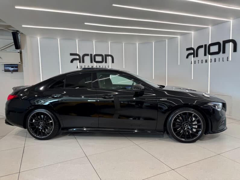 
								MERCEDES CLA 35 AMG Coupé 2.0 i 4MATIC 7G-DCT 306 cv full									