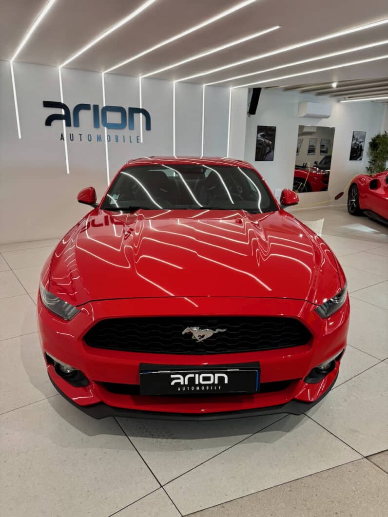 
								FORD Mustang VI Coupe 2.3 Ti EcoBoost 314 cv Sièges Recaro full									