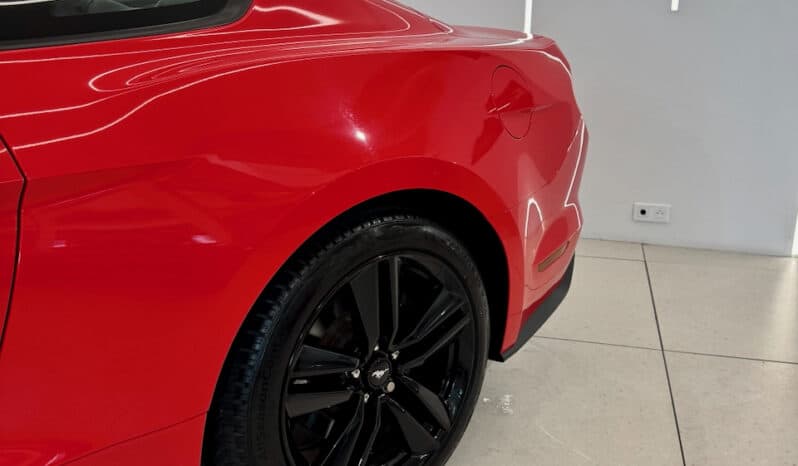 
								FORD Mustang VI Coupe 2.3 Ti EcoBoost 314 cv Sièges Recaro full									