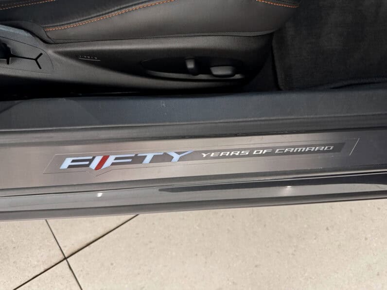 
								CHEVROLET Camaro VI Coupe 6.2 i V8 453 cv FIFTY 50e anniversaire full									