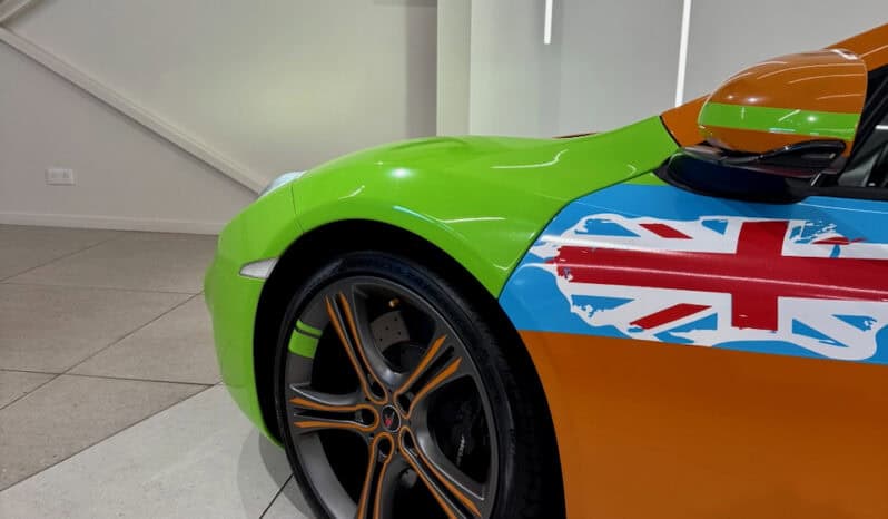 
								MCLAREN MP4-12C 3.8 V8 TWIN-TURBO 600 CH full									