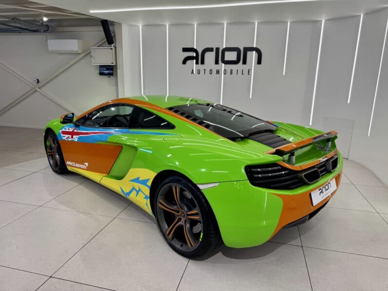 
								MCLAREN MP4-12C 3.8 V8 TWIN-TURBO 600 CH full									