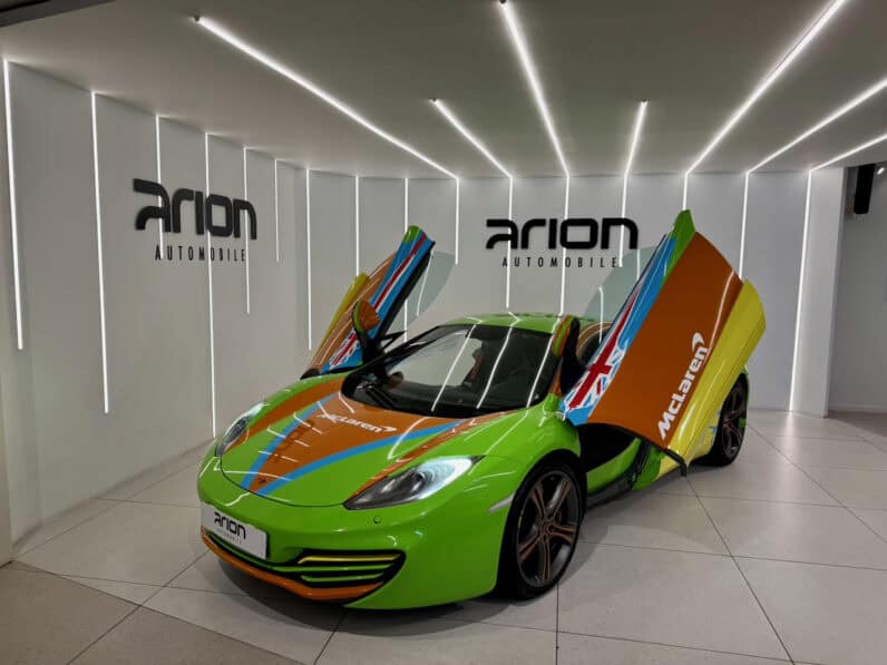 
								MCLAREN MP4-12C 3.8 V8 TWIN-TURBO 600 CH full									