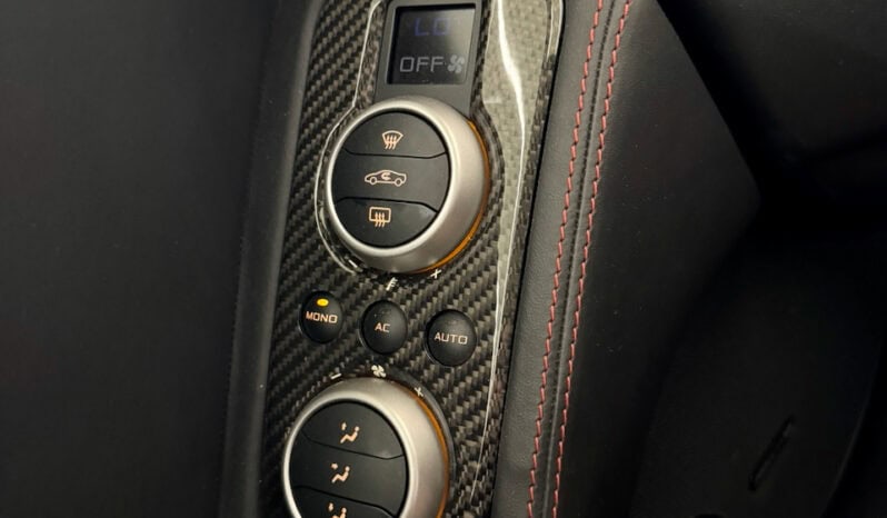 
								MCLAREN MP4-12C 3.8 V8 TWIN-TURBO 600 CH full									