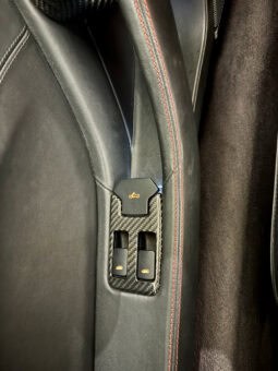 
										MCLAREN MP4-12C 3.8 V8 TWIN-TURBO 600 CH full									