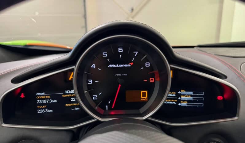 
								MCLAREN MP4-12C 3.8 V8 TWIN-TURBO 600 CH full									