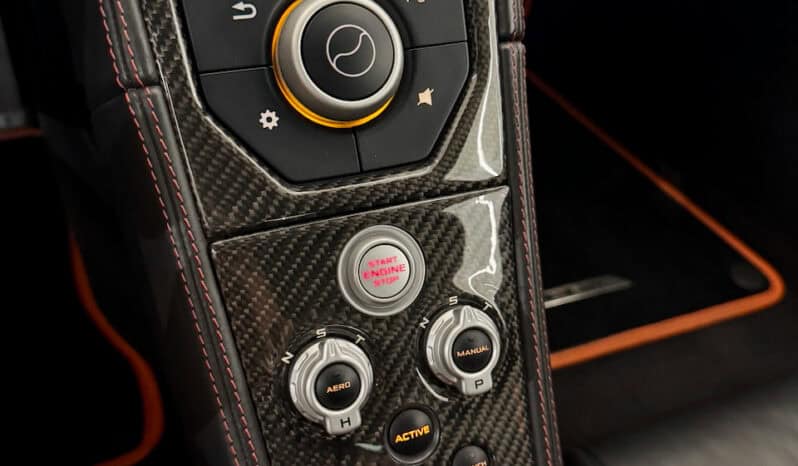 
								MCLAREN MP4-12C 3.8 V8 TWIN-TURBO 600 CH full									